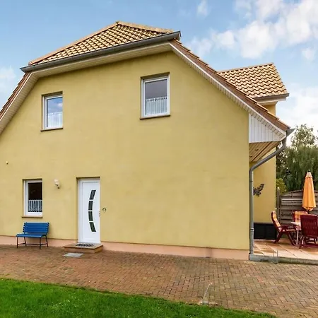 With 2 Bedrooms